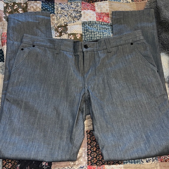 Dolce & Gabana grey stretch straight jeans 14 gold or size 40 waist - Picture 5 of 12